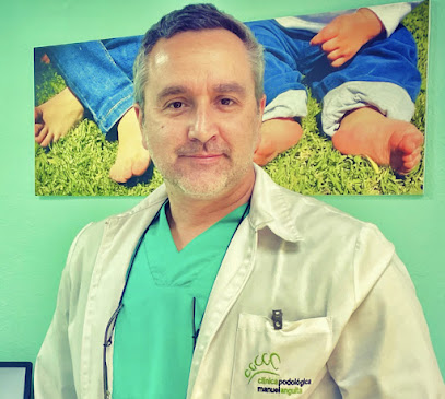 CLINICA PODOLÓGICA MANUEL ANGUITA foto