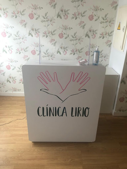 CLÍNICA LIRIO. Fisioterapia, Osteopatía y podología en el Casar foto