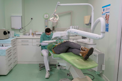 Clínica Aldaieta Vizcaya - Podología deportiva -Clínica Dental- Psicología - Logopedia - Podología foto